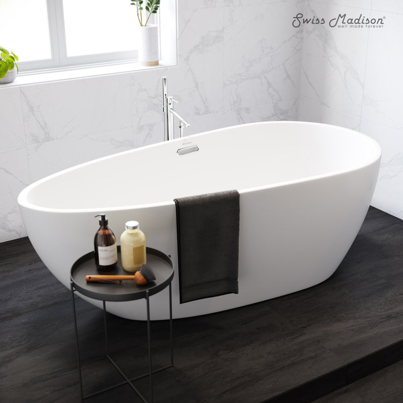 Plaisir Freestanding Bathtub Faucet in Chrome