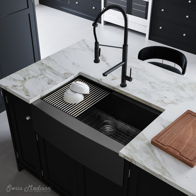 Tourner 33 x 22 Stainless Steel, Single Basin, Farmhouse Kitchen Workstation Sink with Apron in Black