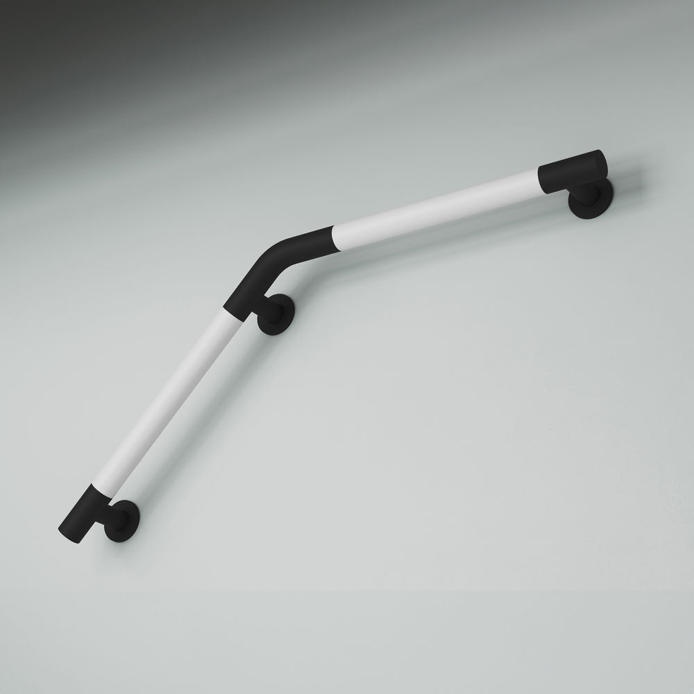 Auvergne 18" x 18" Angled Grab Bar in Matte Black