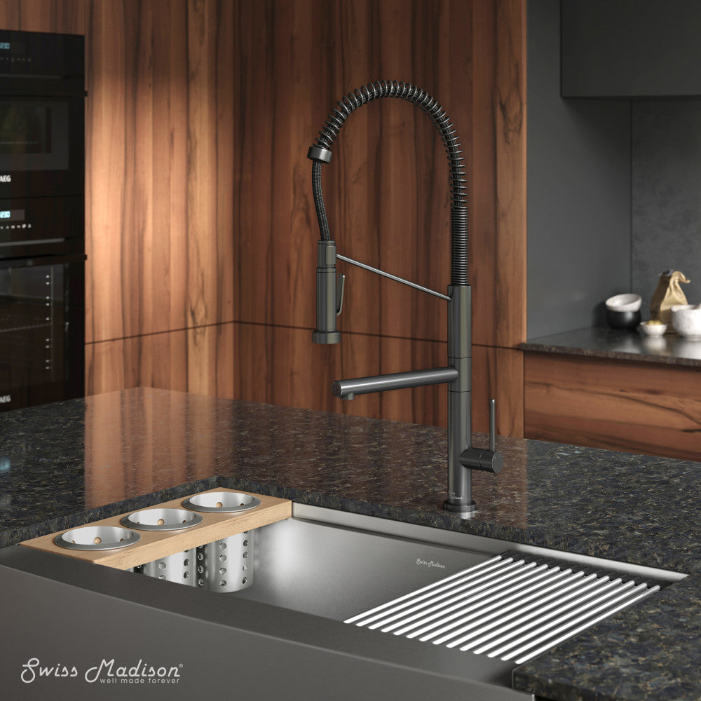 Nouvet Single Handle, Pull-Down Kitchen Faucet with Pot Filler in Gunmetal Gray