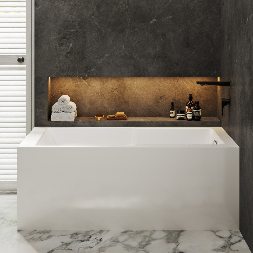 Apron front alcove bathtub 60 x 32 inch with right-hand drain in white.