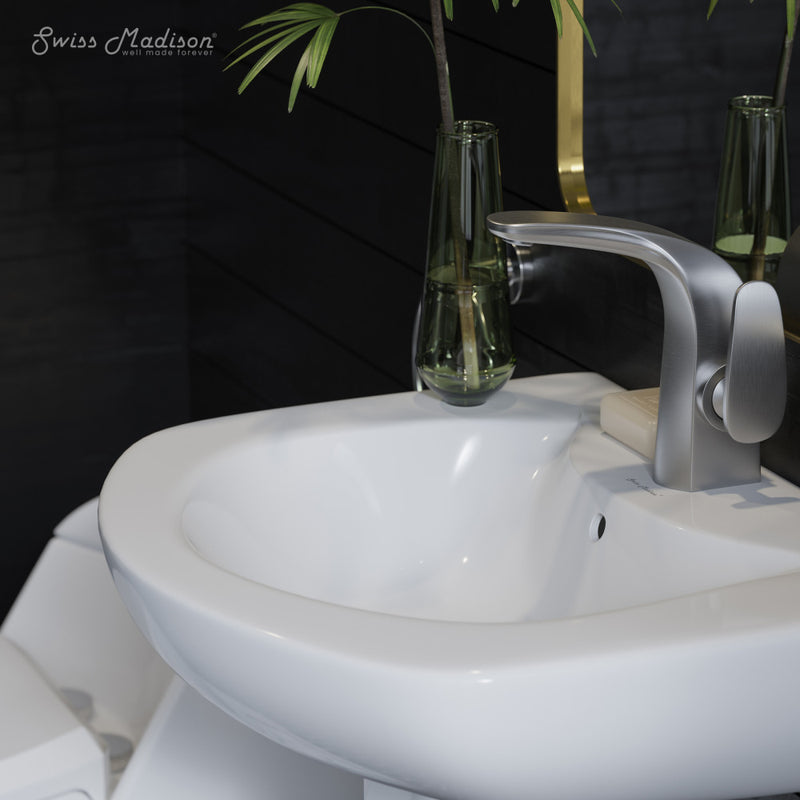 Chateau Single Hole, Single-Handle, Bathroom Faucet in Brushed Nickel